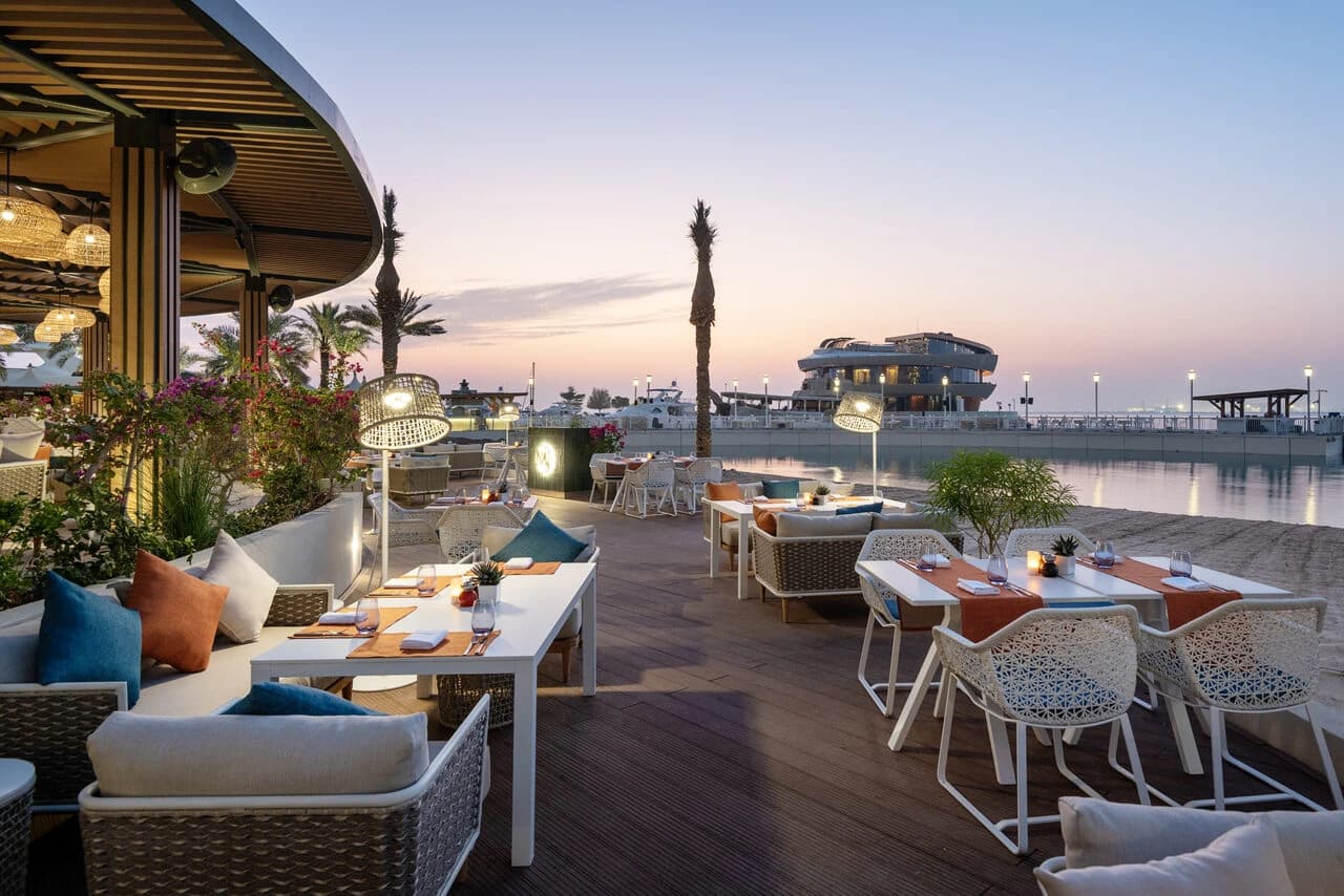 Al Fresco Dining & Festivals